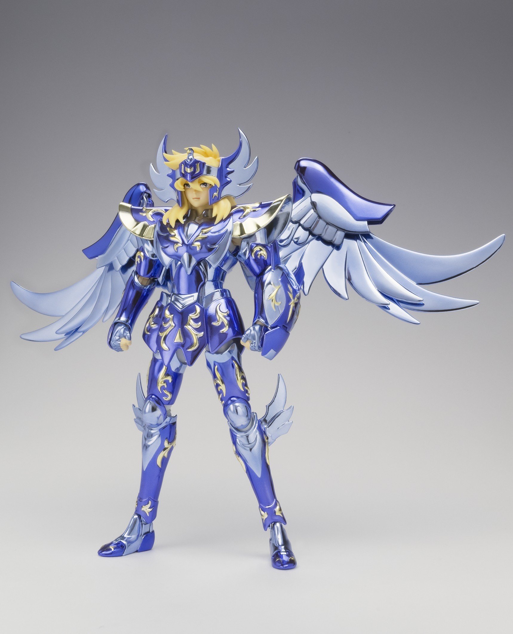 Amazon.co.jp: TAMASHII NATIONS 聖闘士聖衣神話 キグナス氷河 神聖衣