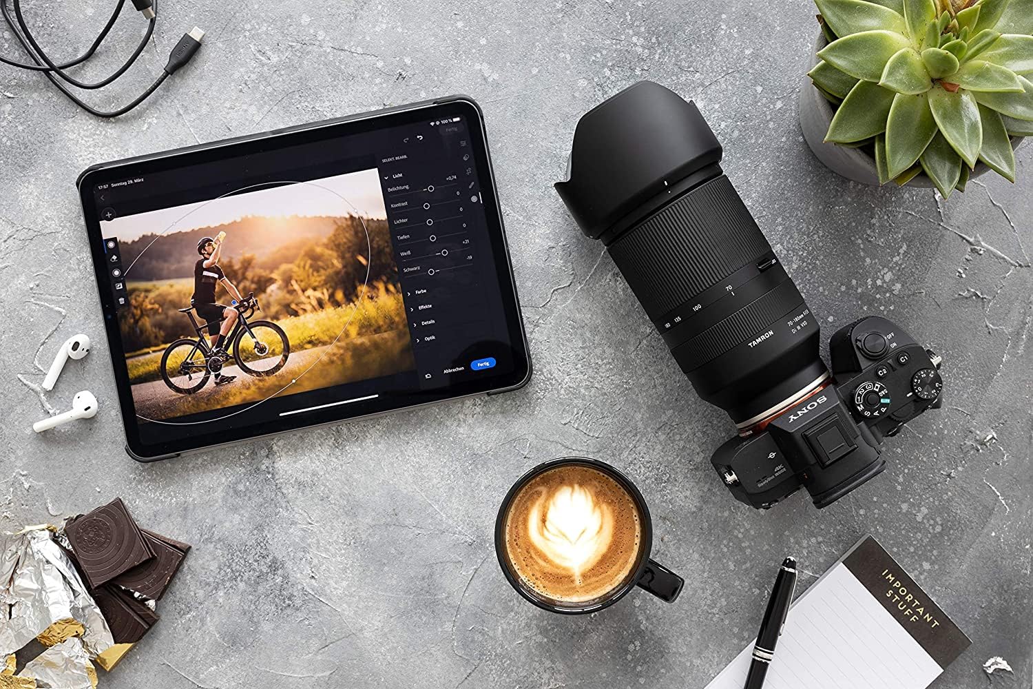 TAMRON 70-180mm F/2.8 Di III VXD A056SF Large Aperture Zoom