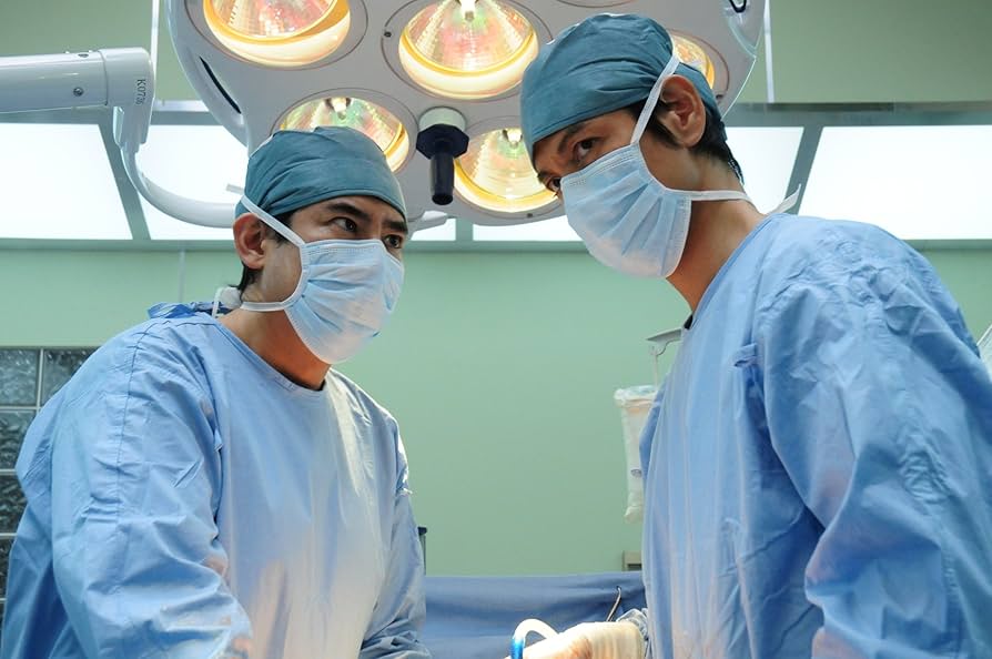 Amazon.co.jp: DOCTORS 最強の名医 DVD-BOX : 沢村一樹, 高嶋政伸