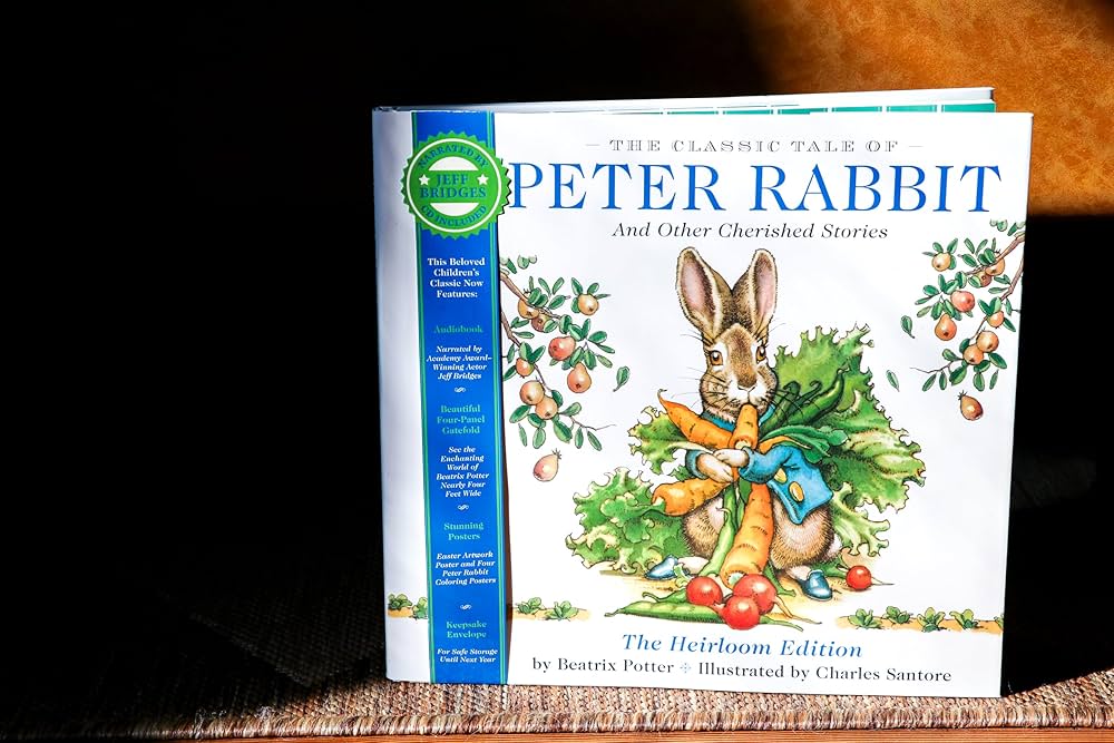 Amazon.com: The Classic Tale of Peter Rabbit Heirloom Edition: The