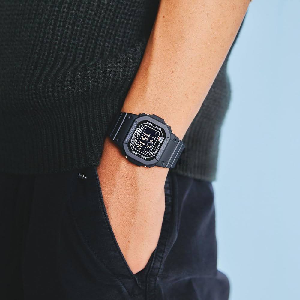 Amazon.com: CASIO G-Shock GW-M5610U-1BJF [20 ATM Water Resistant