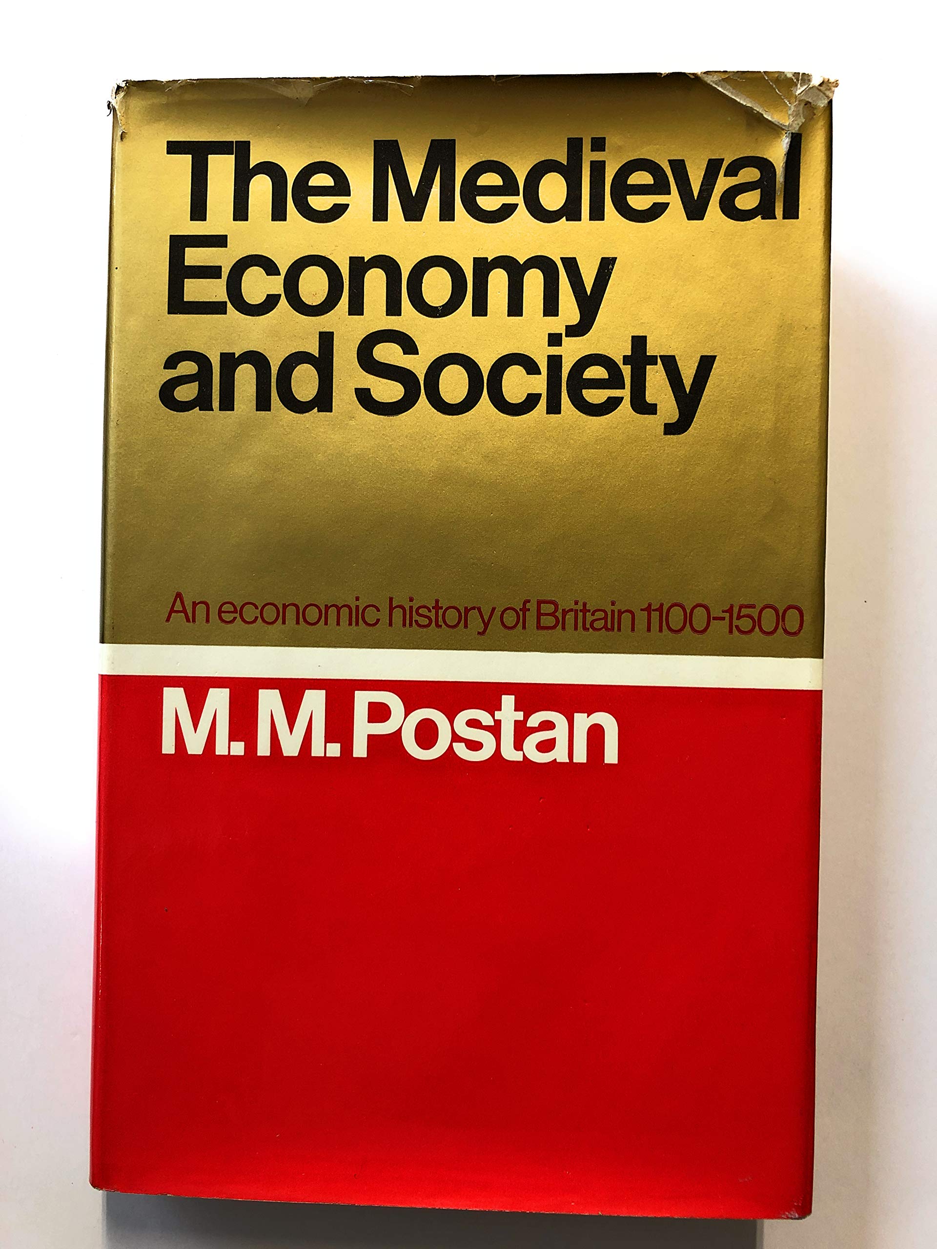 Amazon.co.jp: The Medieval Economy and Society: An Economic