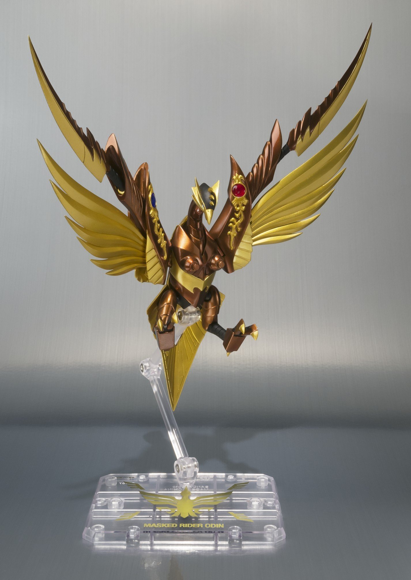 Amazon.co.jp: S.H.Figuarts 仮面ライダーオーディン&ゴルト