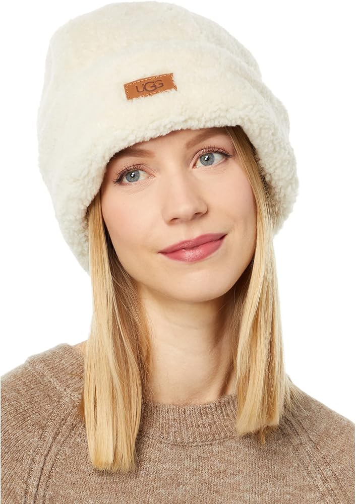 UGG Women's Curly Sheepskin Cuff Hat, Chestnut, Small-Medium