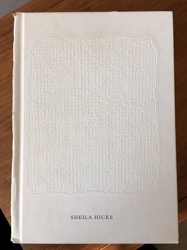 Amazon.co.jp: Sheila Hicks: Weaving as Metaphor (Chicago History
