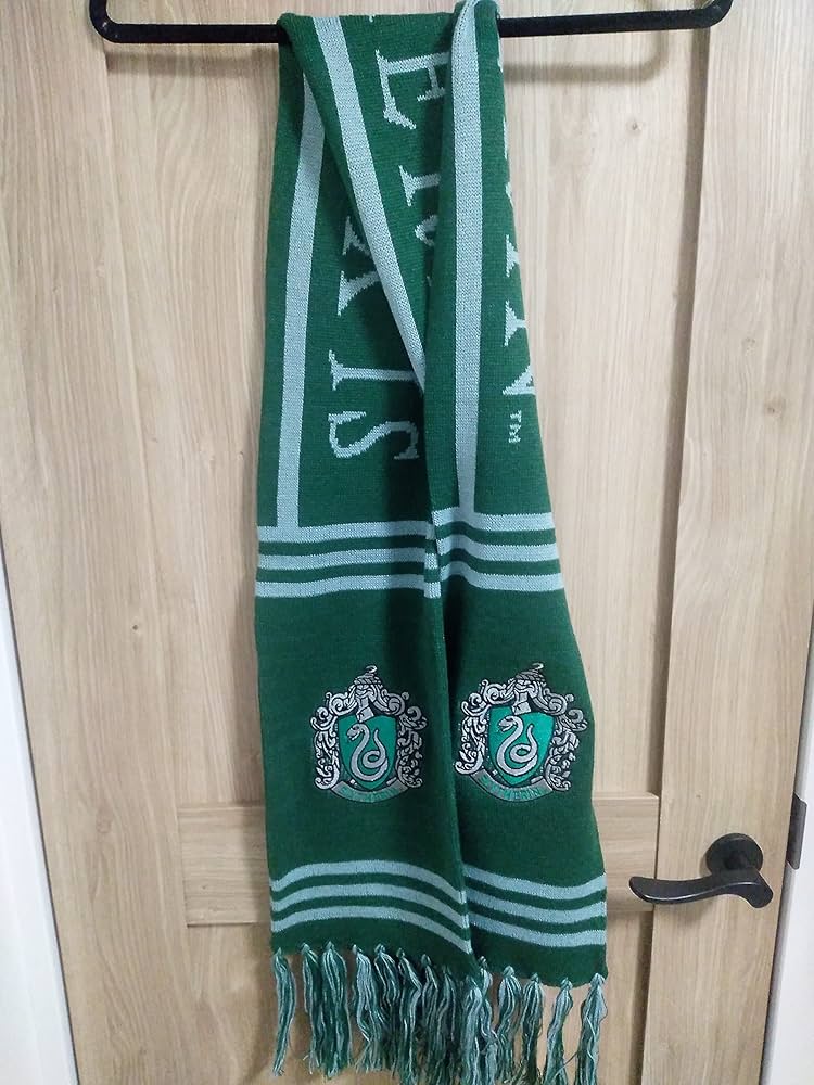 Amazon.co.jp: USJ ハリーポッター スリザリン マフラー : ファッション