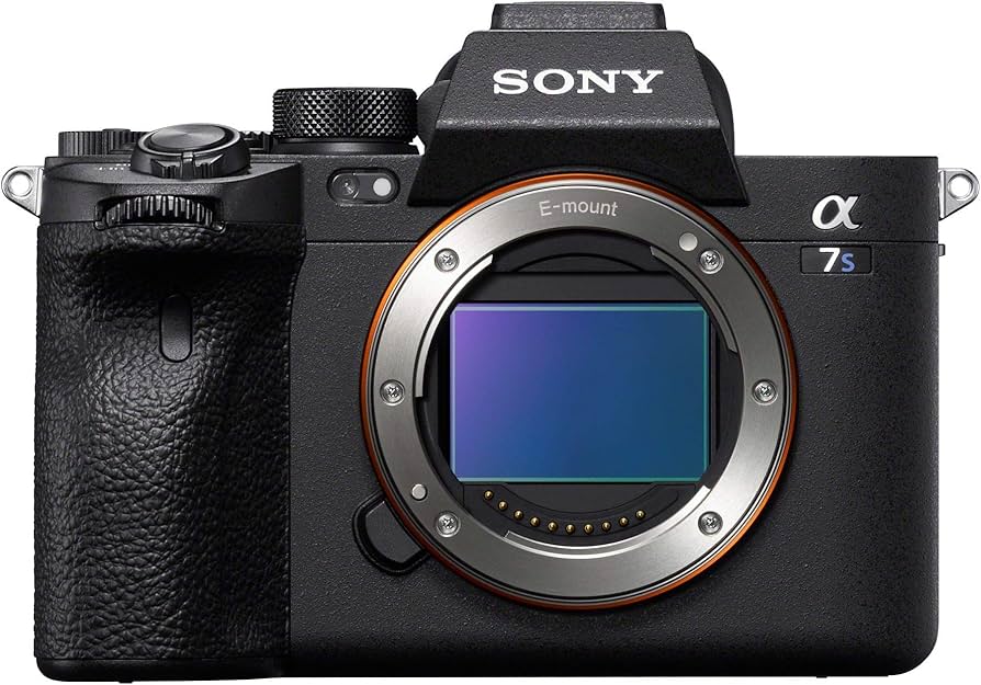 Amazon.com : Sony ILCE7SM3/B Alpha 7S III FullFrame ILC Camera