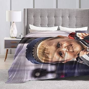 Amazon｜ハスブラ・マゴメドフ 毛布 おしゃれ フランネル ブランケット