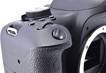 Amazon | Canon デジタル一眼レフカメラ EOS Kiss X8i ボディ 2420万