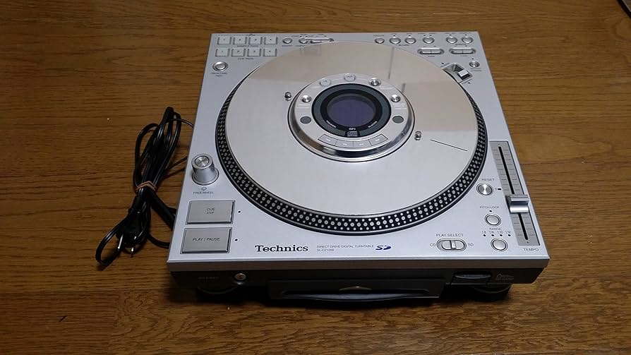Technics ダイレクトドライブ デジタルターンテーブル SL-DZ1200