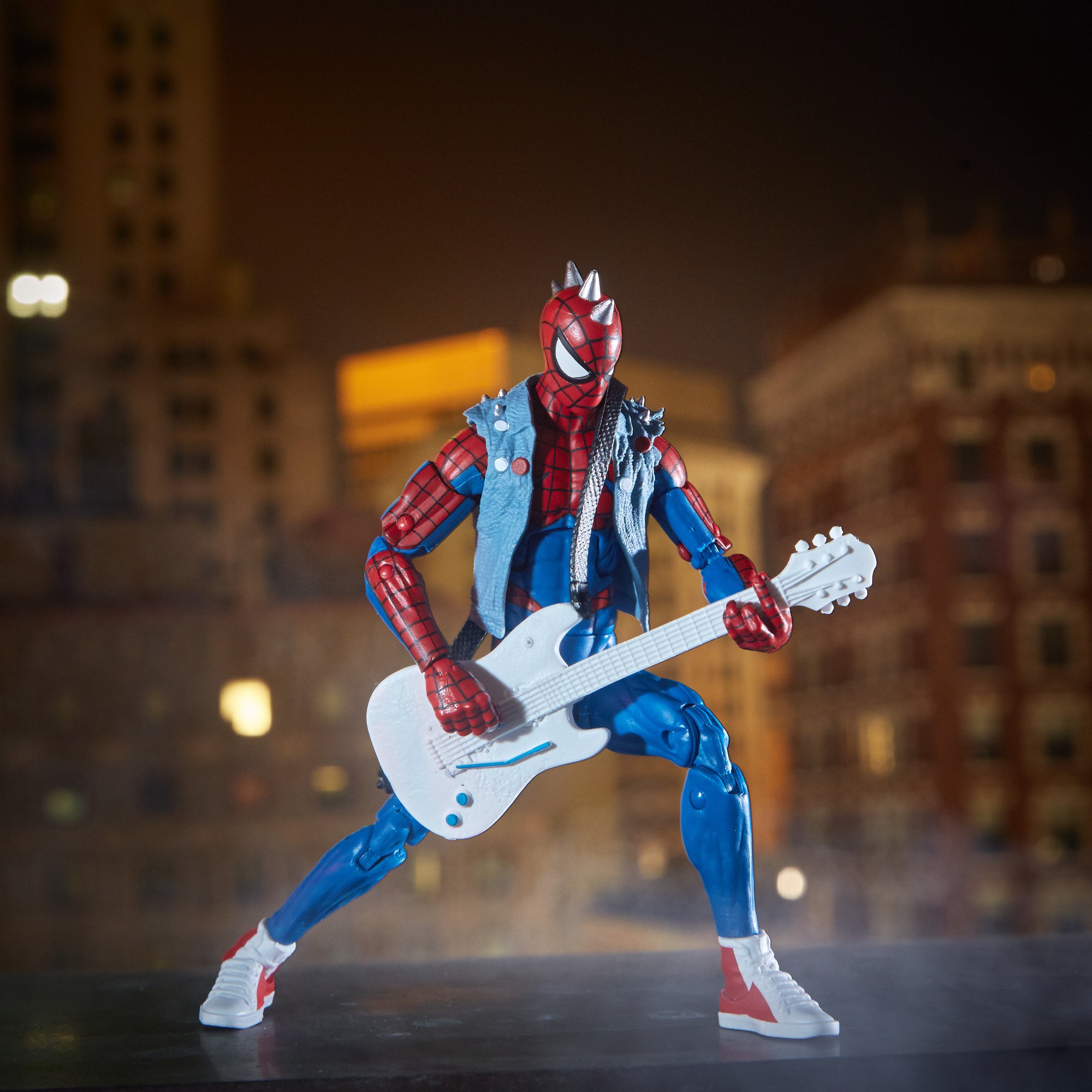 Amazon.com: Spider-Man Legends Series 6-inch Spider-Punk : Toys
