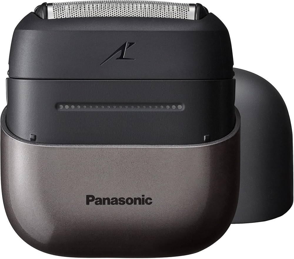 Amazon.com: Panasonic Swipe Right Travel Shaver for Men, Portable