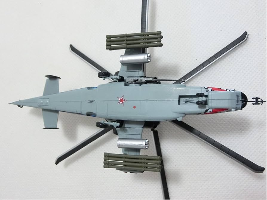 Amazon | 1/72 完成品 37023 ロシア空軍 攻撃ヘリ カモフ Ka-50