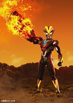 Amazon.co.jp: TAMASHII NATIONS S.H.フィギュアーツ ウルトラマン