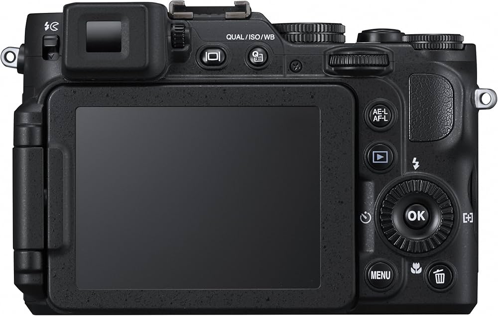 Amazon | Nikon デジタルカメラ COOLPIX P7800 大口径レンズ バリ