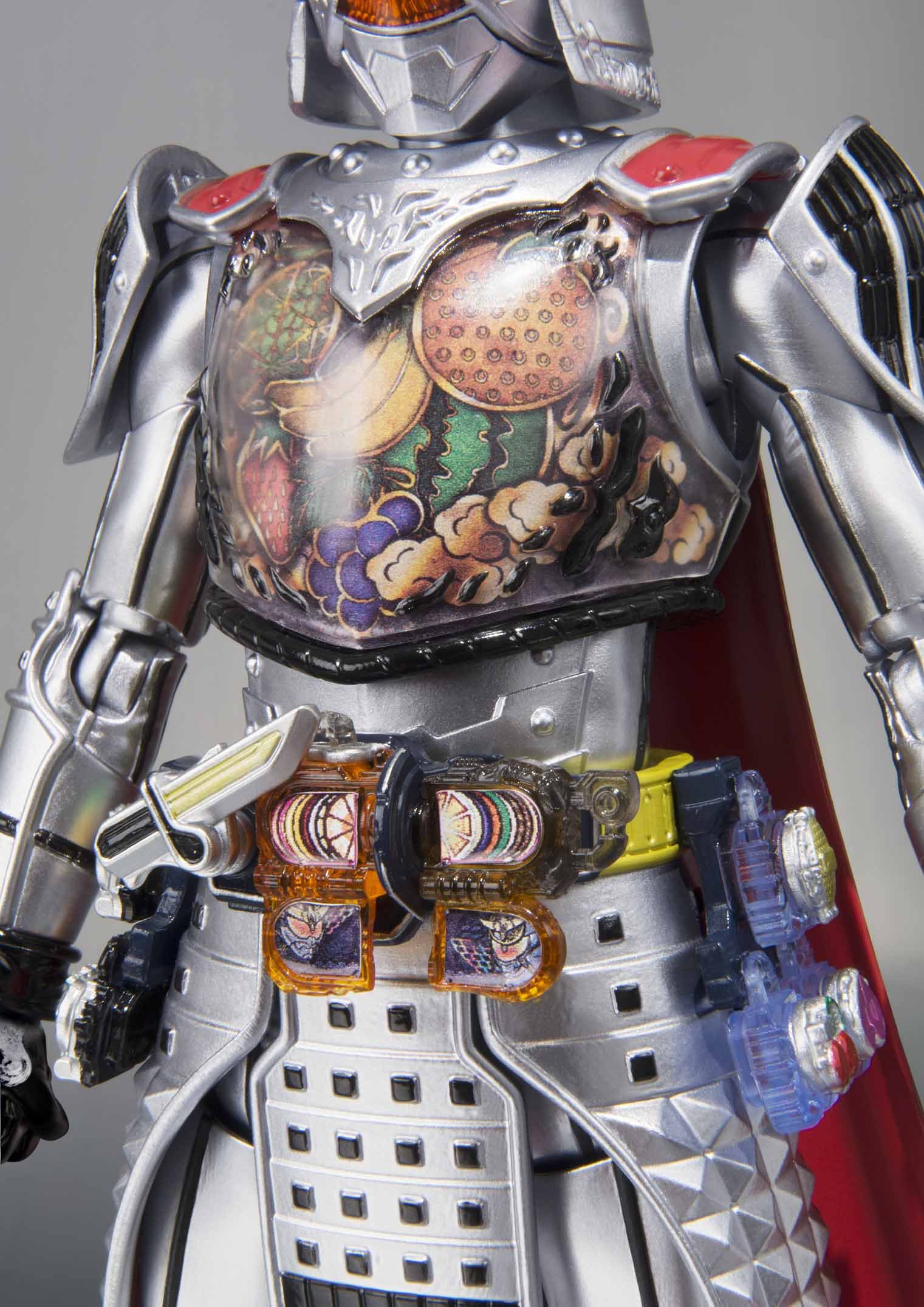 Amazon.co.jp: TAMASHII NATIONS S.H.フィギュアーツ 仮面ライダー鎧武