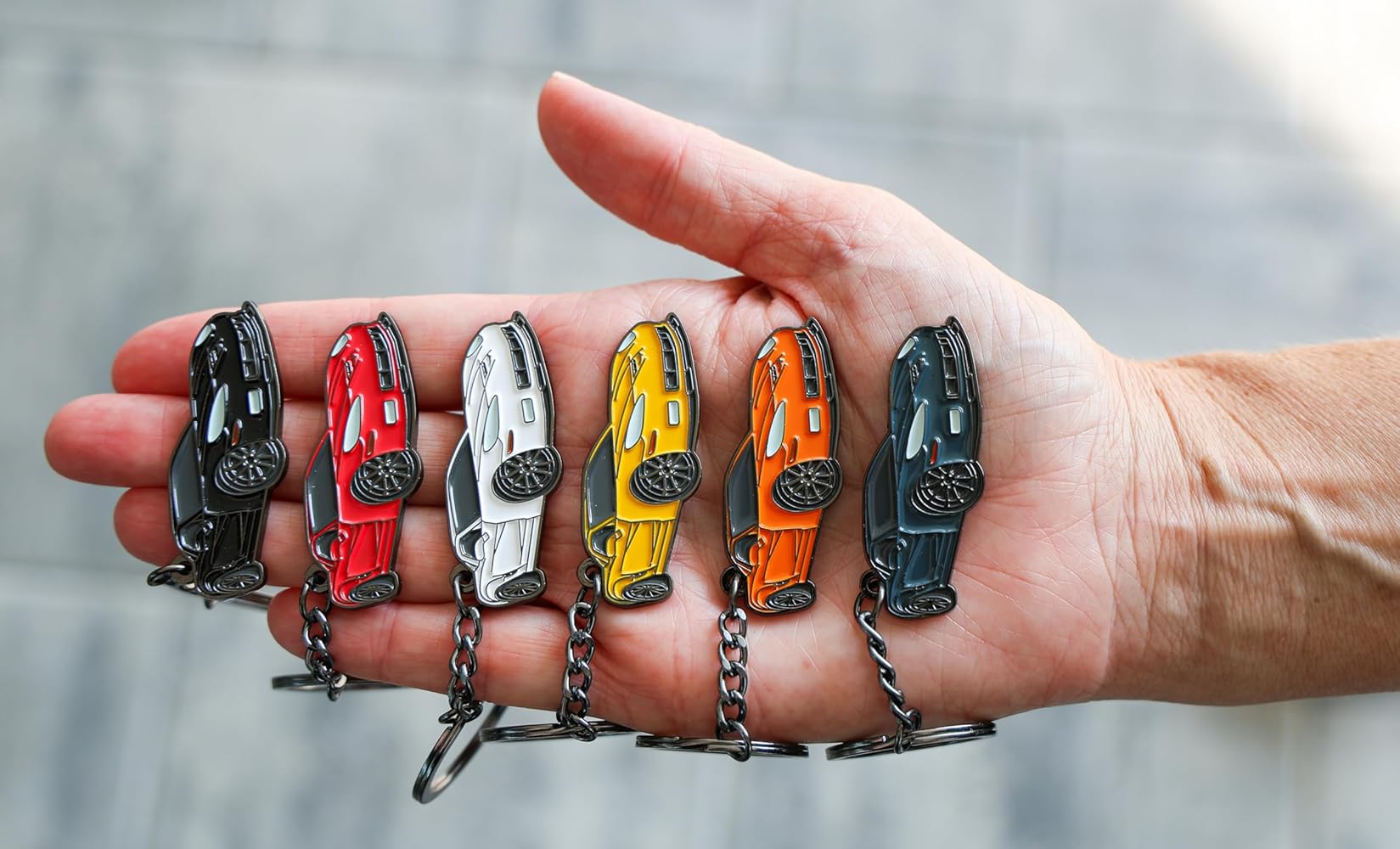 Amazon.com: Whitaker World LLC Metal Keychain for Corvette