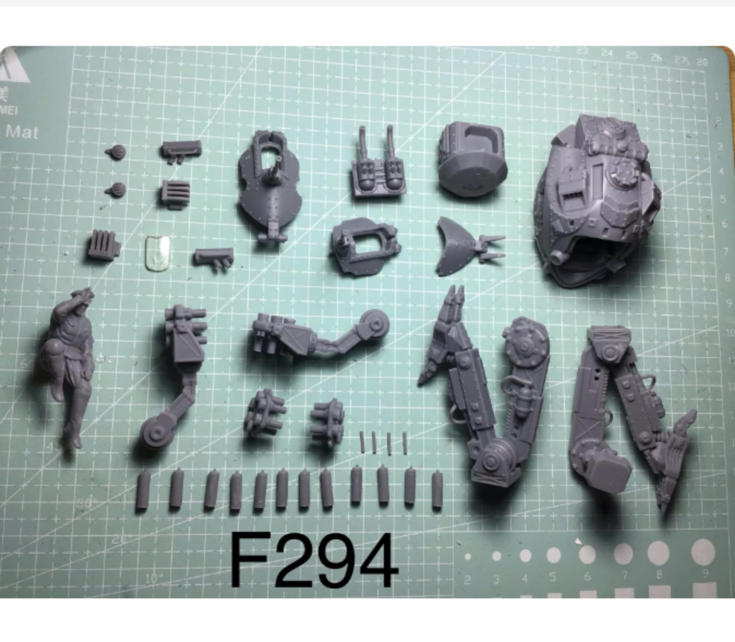 Amazon.com: 1/35 WWII German Mechwarrior Resin Model kit unpainted