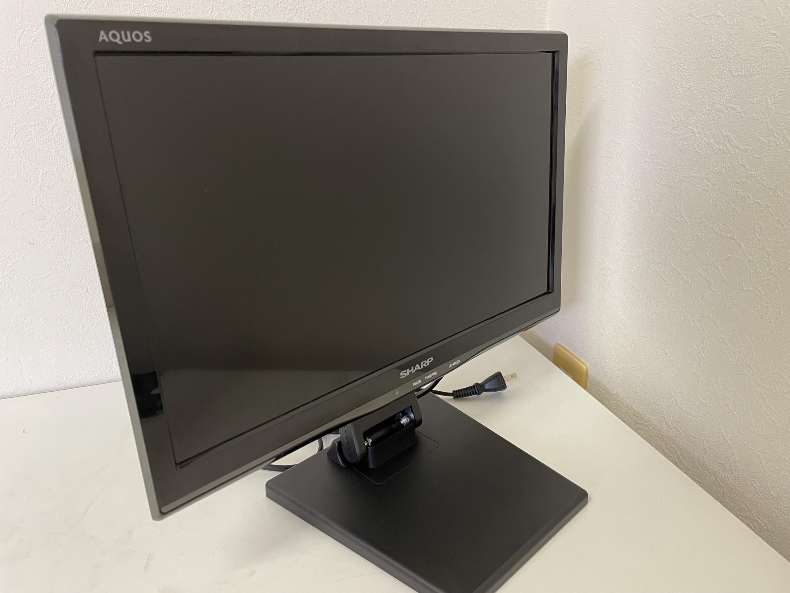 Amazon | SHARP シャープ AQUOS 中古品 液晶テレビ 19V型 LC-19K20