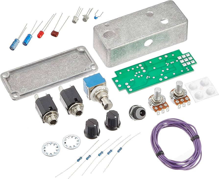 Amazon | BYOC Li'l Fuzz エフェクター 自作キット / 60年代後半の