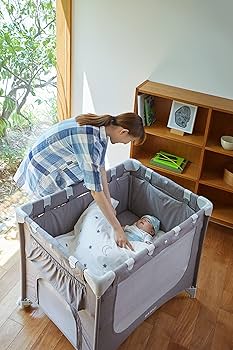 Amazon.co.jp: カトージ ポータブルベビーベッド おむつ替えテーブル付