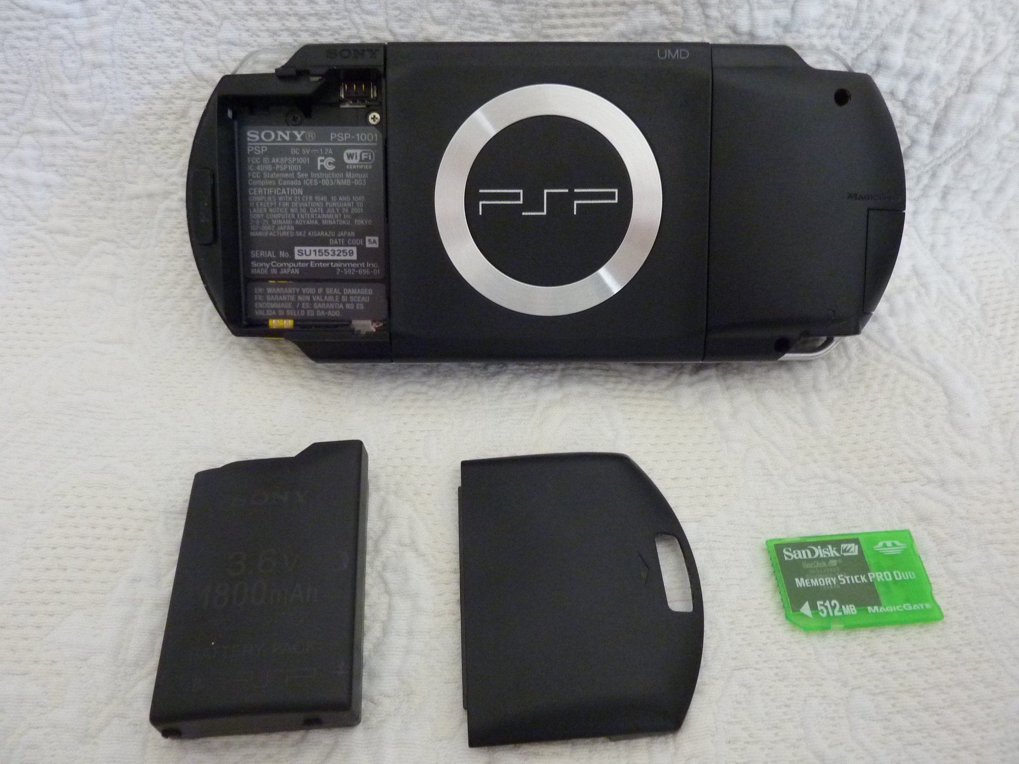 Sony Playstation Portable Hardware (Includes Case, Cloth, Headset