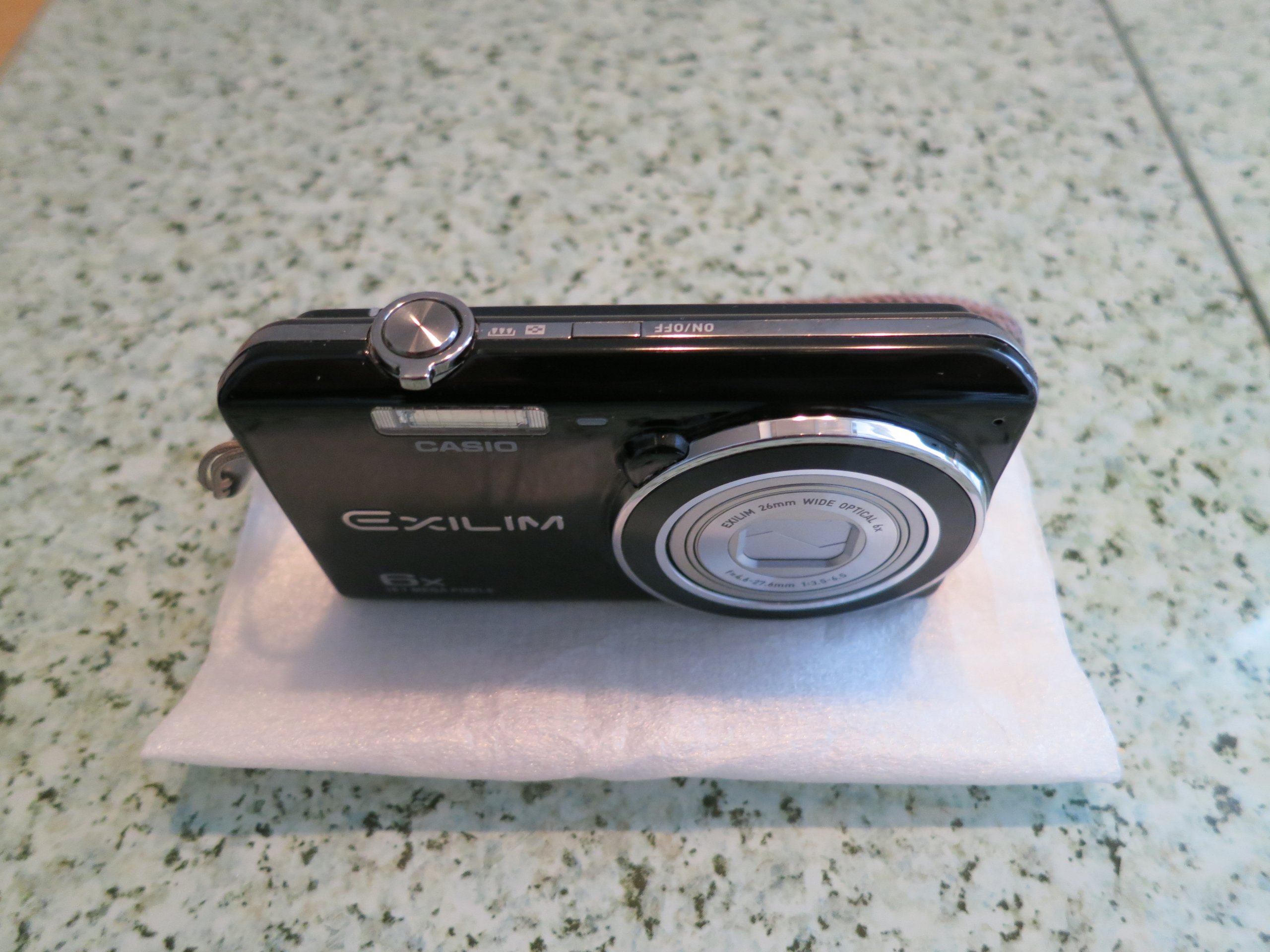 Amazon | CASIO デジタルカメラ EXILIM 1610万画素 6倍 ブラック EX