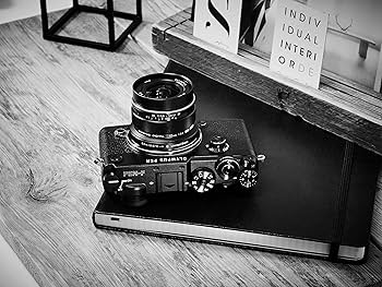 Amazon.com : Olympus M.Zuiko Digital 25mm F1.8 Black for Micro