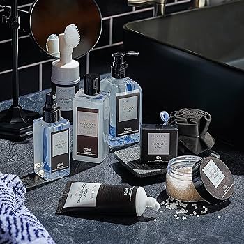Spa Kit for Men - Sandalwood and Oak Scented Bath Gift Set and