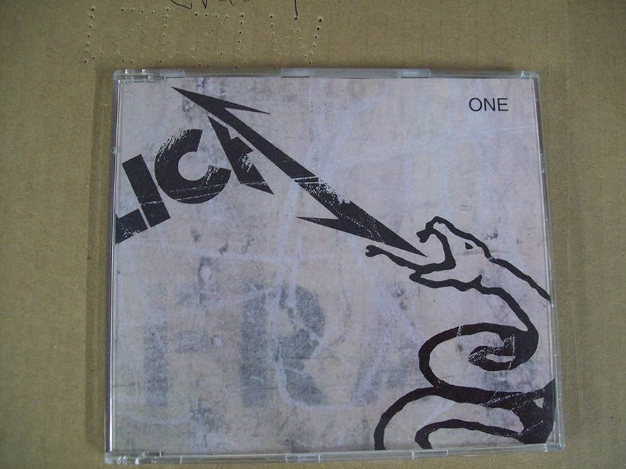 Amazon.co.jp: ONE: ミュージック