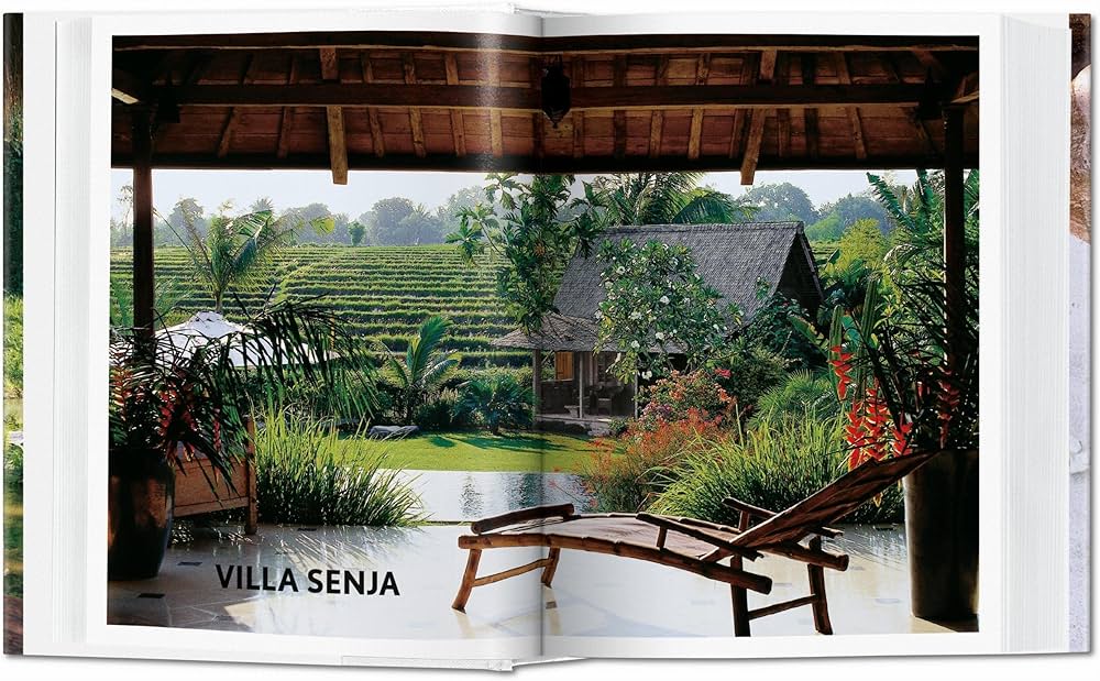 Living in Bali. 45th Ed. (45th Edition) (Multilingual Edition