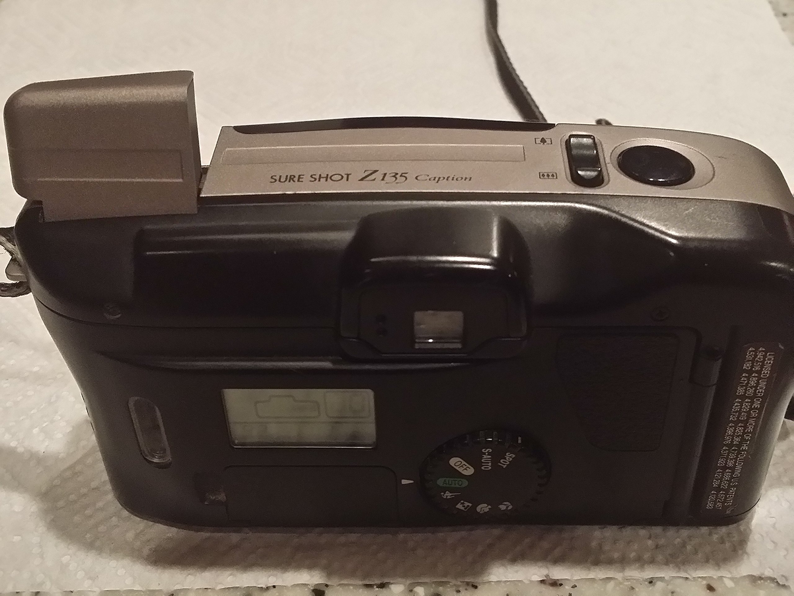 Amazon.com : Canon Sure Shot Z135 Zoom 35mm Camera : Point And