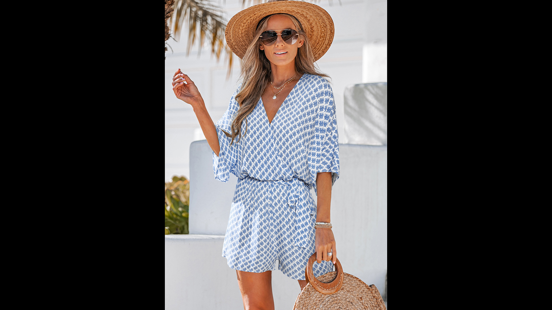 Amazon.com: CUPSHE Women's V Neck Floral Romper Short Sleeves