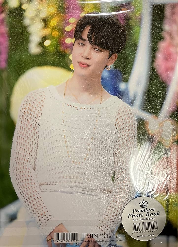Amazon.co.jp: BTS ジミン 写真集 防弾少年団 JIMIN Premium Photobook