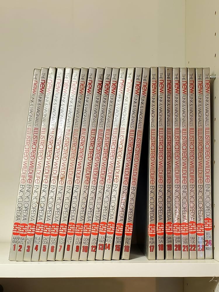 Amazon.com: The New Funk & Wagnalls illustrated wildlife