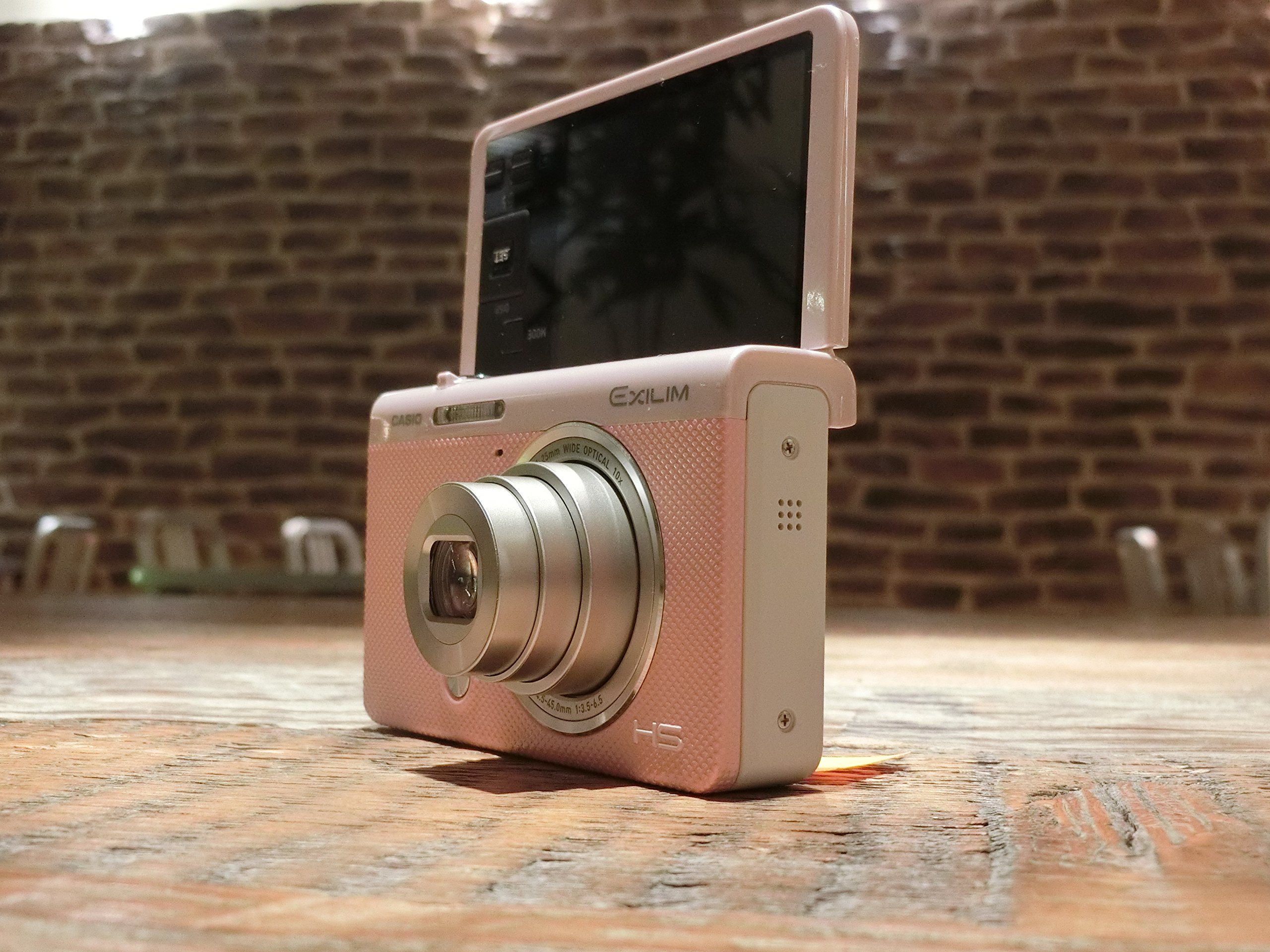 Amazon | CASIO デジタルカメラ EXILIM EX-ZR60PK 自分撮りチルト液晶