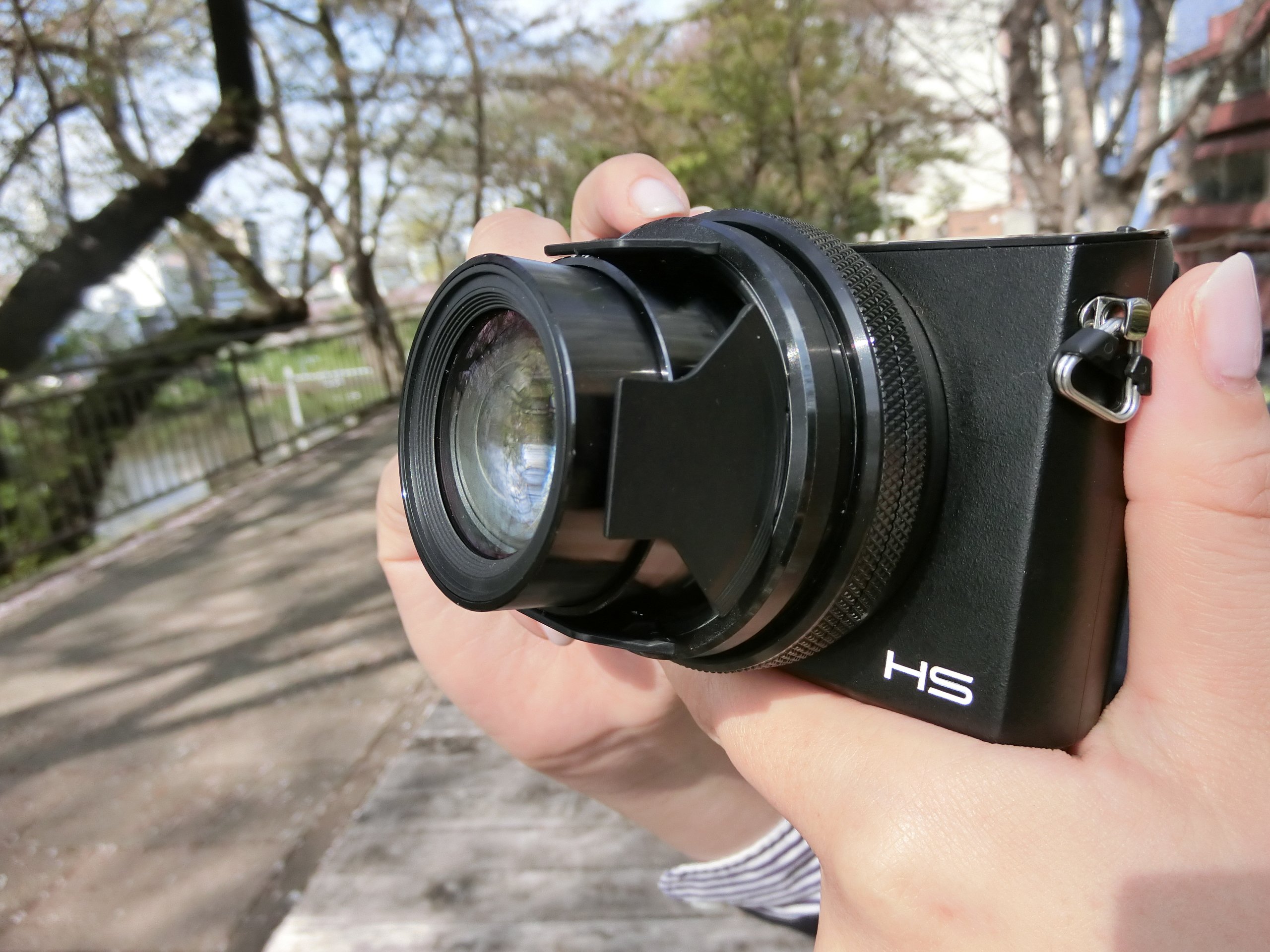 Amazon | CASIO デジタルカメラ EXILIM EX100 プレミアムブラ