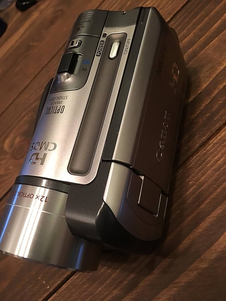 Amazon.co.jp: Canon フルハイビジョンビデオカメラ iVIS (アイビス