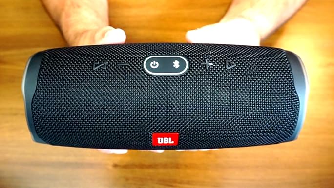 Amazon.com: JBL Charge 4 - Waterproof Portable Bluetooth Speaker
