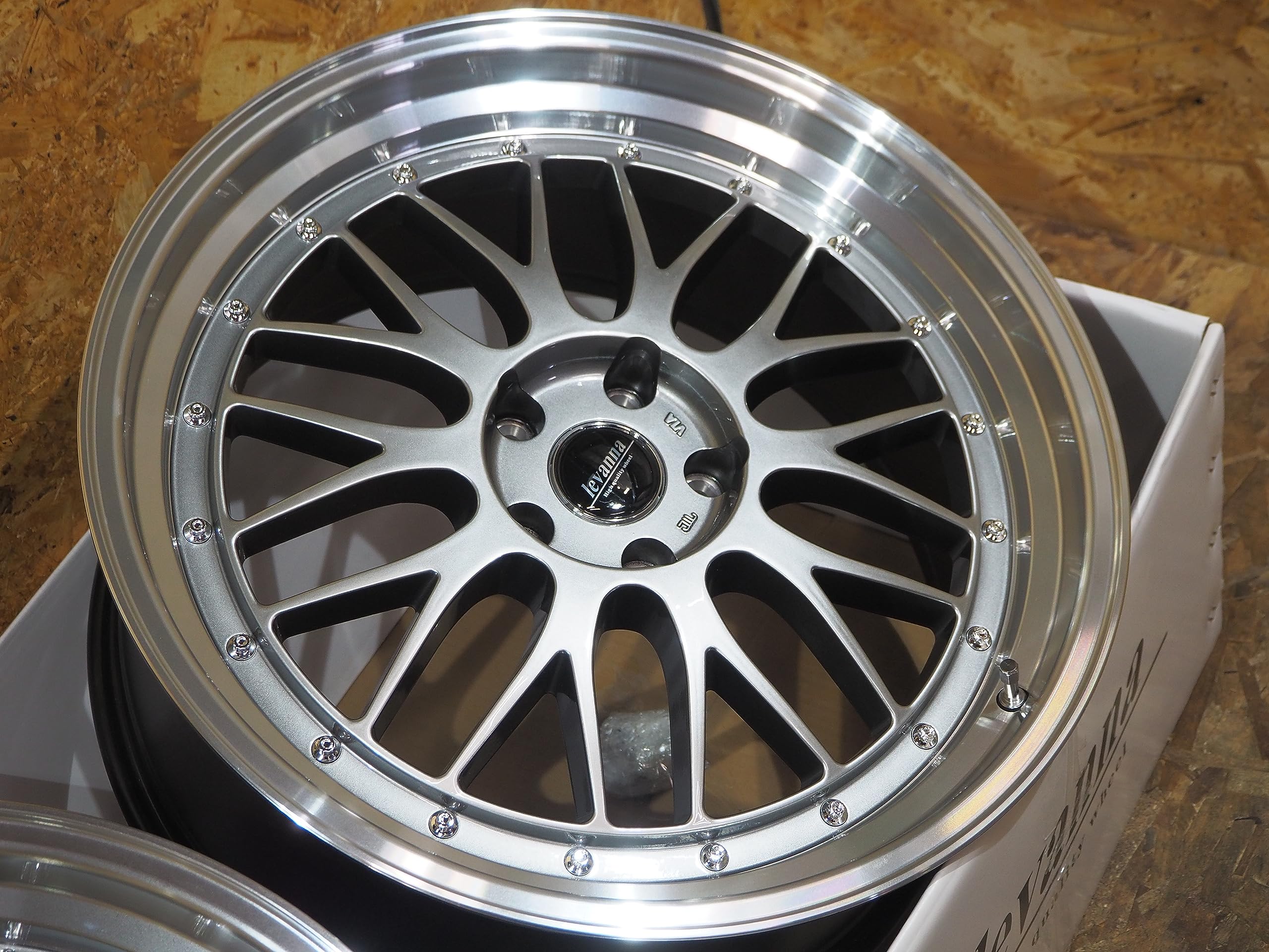 Amazon.co.jp: levanna V10-EX レヴァンナ ヴイテンイーエック 深リム