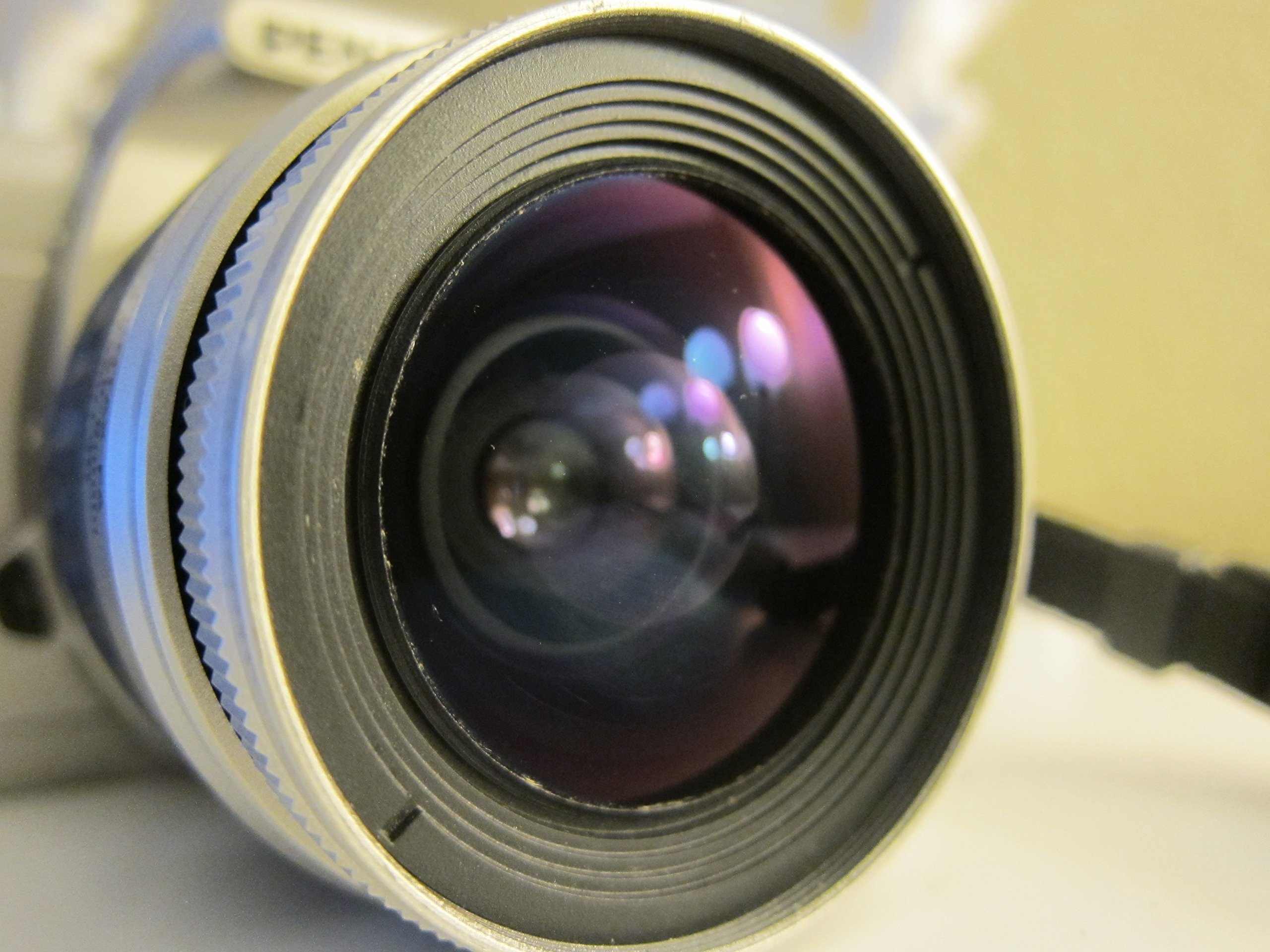 Amazon.com : Pentax ZX-60 Date w/28-90mm Lens Kit : Film Cameras