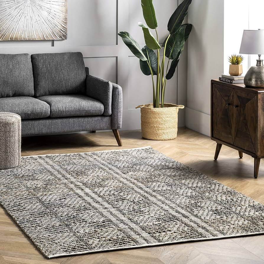 Amazon.com: nuLOOM Alden Textured Diamonds Area Rug, 5x8, Dark