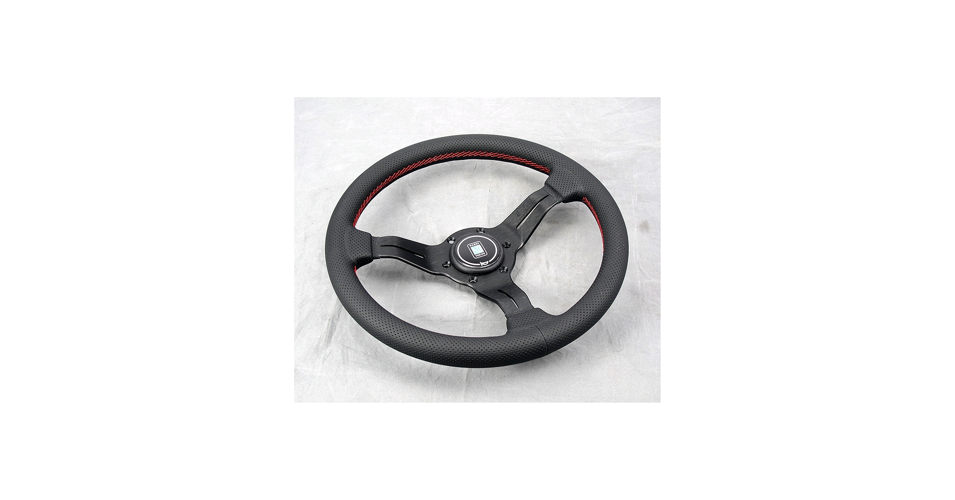 Amazon | NARDI ナルディハンドル - ディープコーン - 330mm (12.99