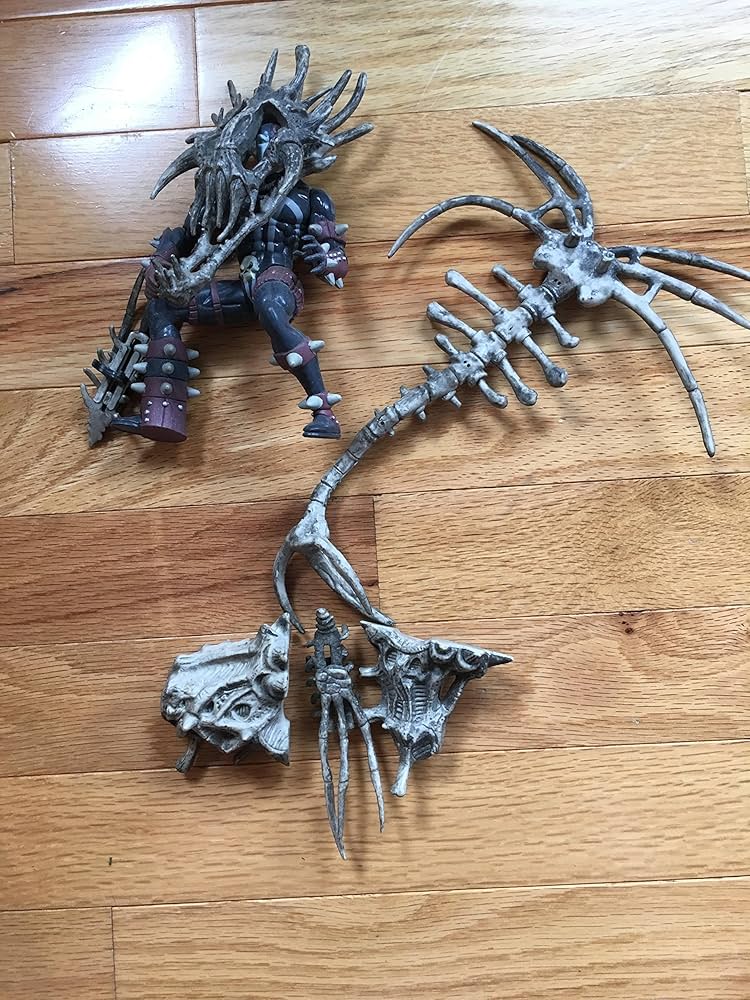 Amazon.co.jp: SPAWN（スポーン）ウルトラ・アクションフィギュア