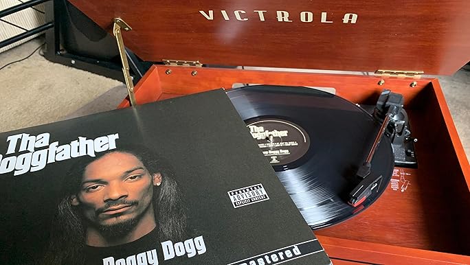 Snoop Doggy Dogg - Tha Doggfather (Explicit) - Amazon.com Music
