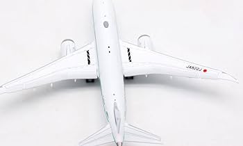 Amazon.com: JC Wings ZIPAIR for Boeing 787-8 JA822J Flaps Down 1