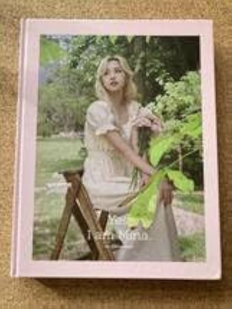 TWICE Yes, I am Mina ミナ 写真集 TWICE MINA YES I AM MINA 1ST