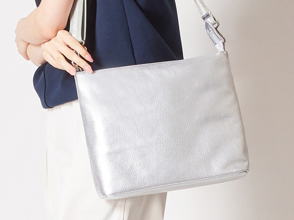 Amazon.co.jp: [サロンドアルファード] 本革 ショルダーバッグ