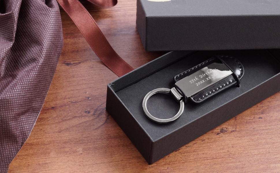 Amazon.co.jp: [きざむ] 名入れ メタルプレート レザー 本牛革