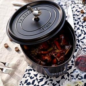 Amazon.co.jp: staub ストウブ 「 ピコ ココット オーバル